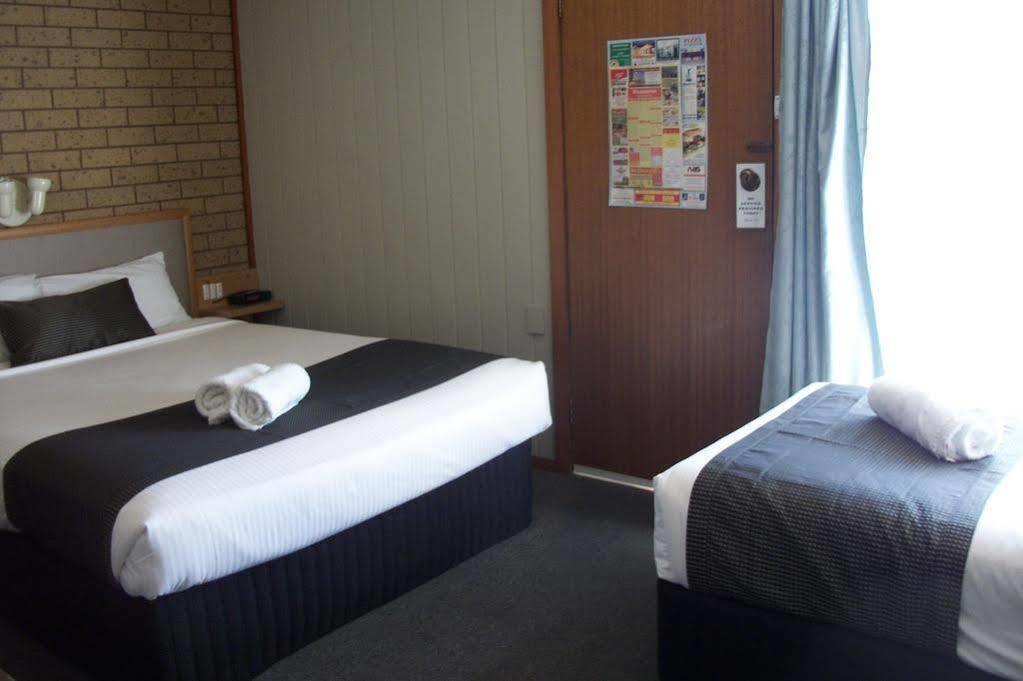 Country Motor Motel 3*