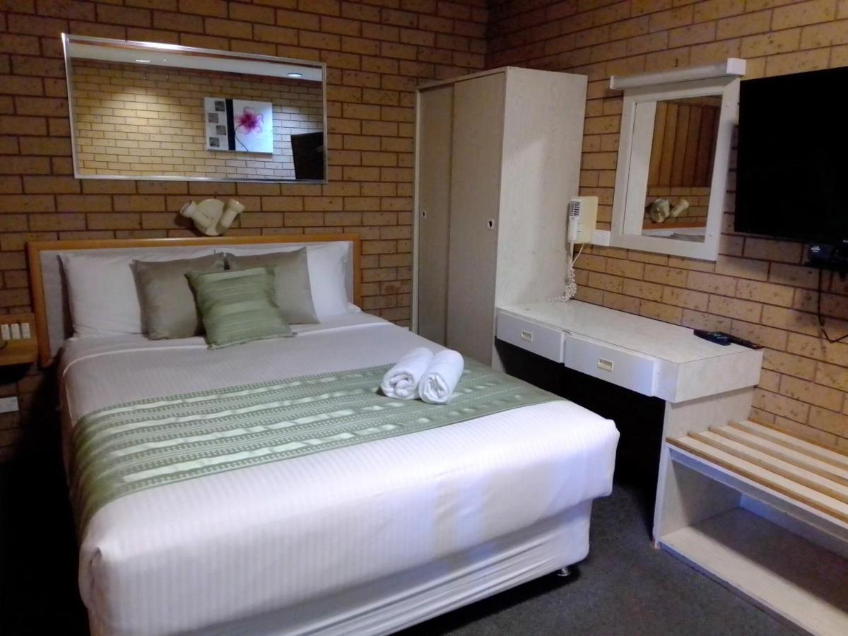 Country Motor Motel